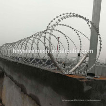 Fil de fer barbelé de rasoir en spirale usine anping galvanisé fil de rasoir BTO22 concertina fil de rasoir